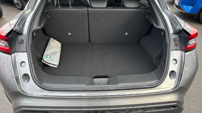 Nissan Juke 1.0 DiG-T 114 Tekna 5dr Petrol Hatchback